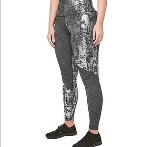 Lululemon wunder under HR right 28’’